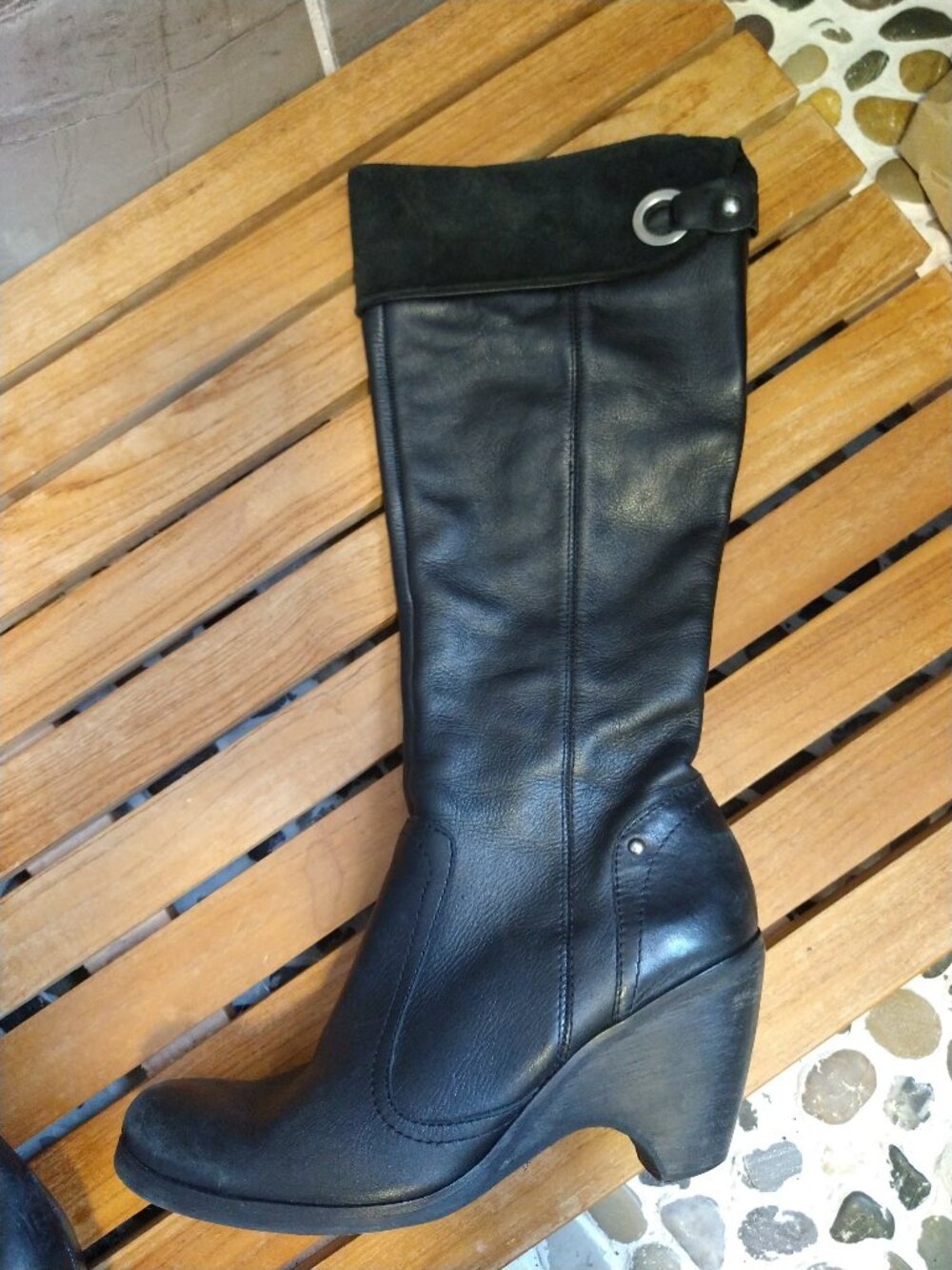 Kenneth Cole Reaction Black Leather & Suede Fold-Over Wedge Boots (Size 9M)
